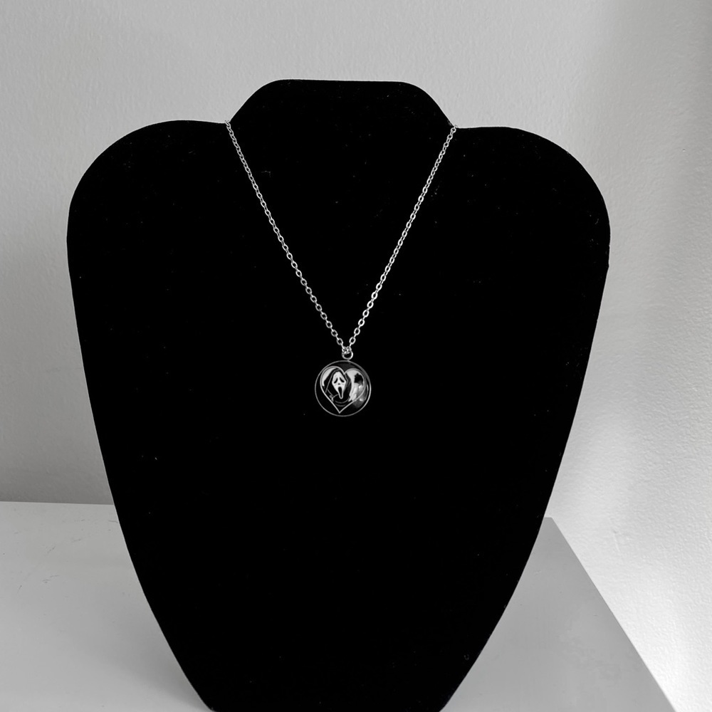 Scream Ghost Face Pendant Necklace